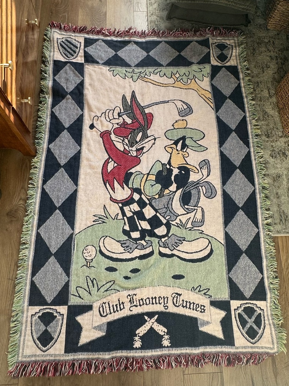 Vintage Looney Tunes Graphic Fringe Blanket
